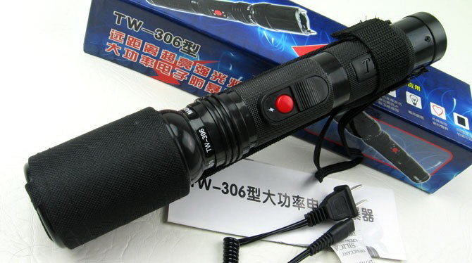 夜間外出防身安保器材有什么？